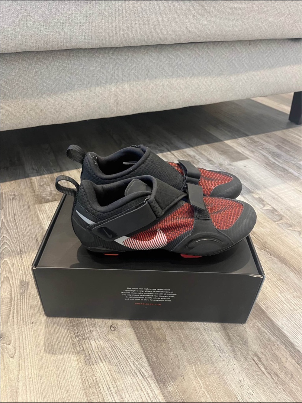 Nike red Peleton cycling shoes 8.5